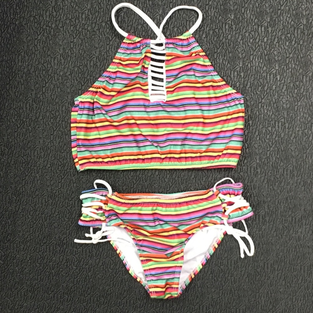 🟡 Bikini